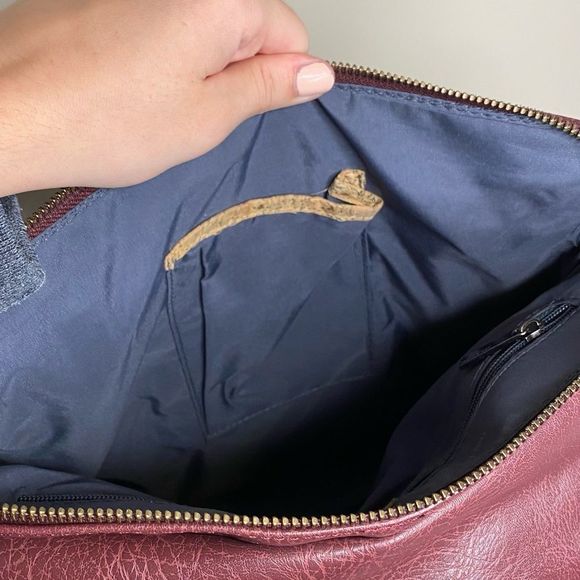 Matt & Nat Minka Dwell Maroon Faux Leather Snap Handbag - Picture 8 of 9